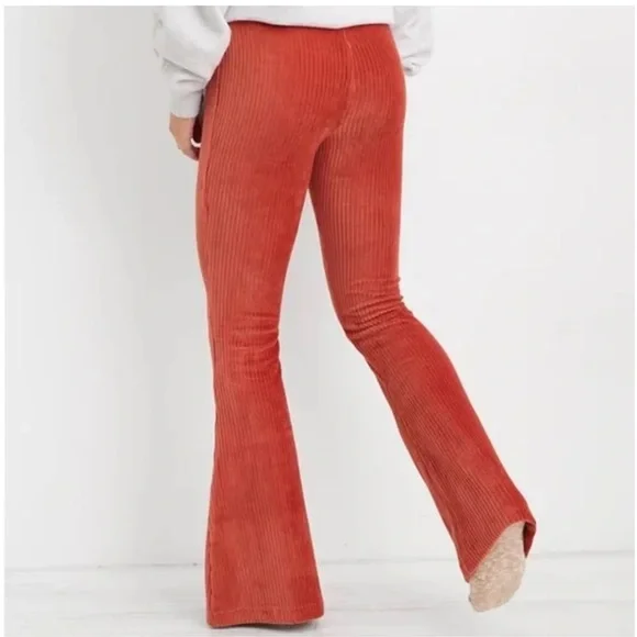 Aerie Groove On Velour Flare Corduroy Pants - Picture 2 of 8